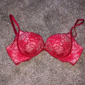 ❤️ VS Red lace/rhinestone bra